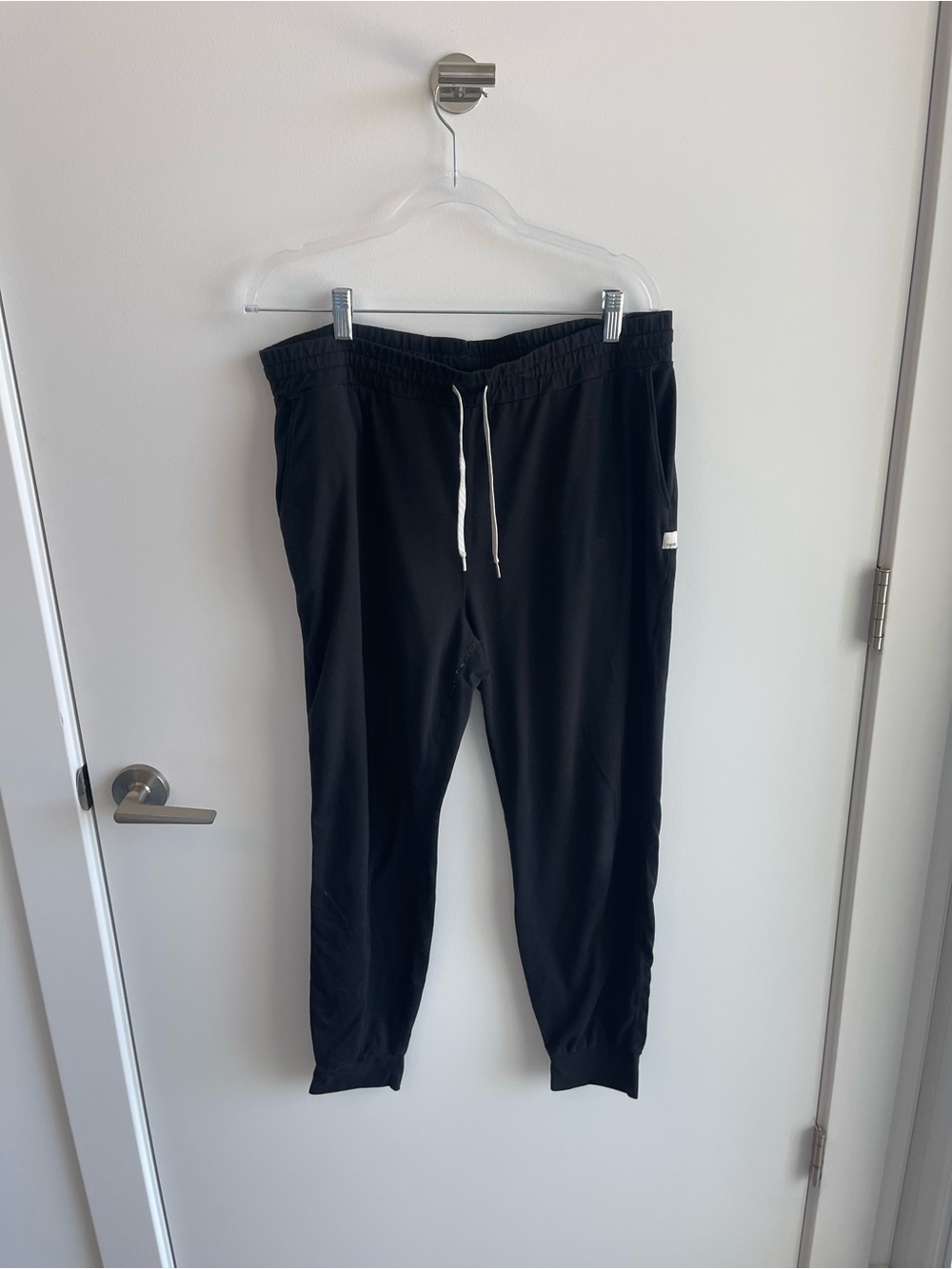Vuori Black Drawstring Jogger Pants